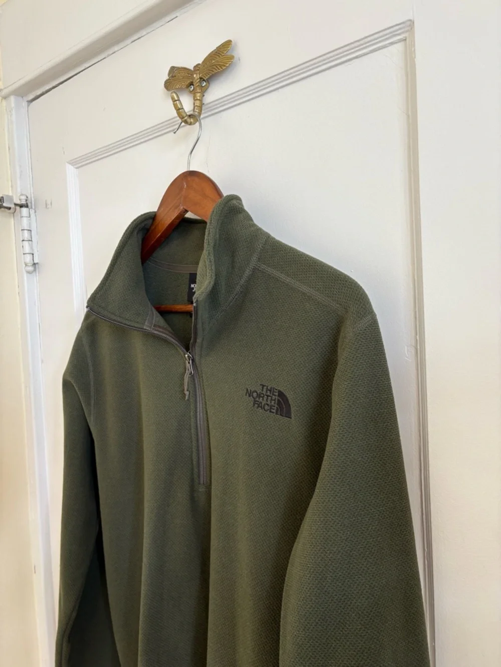 The North Face Men’s Olive Green 1/4 Zip Textured‎ Pullover Small